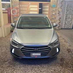 هیوندای ئەلەنترا